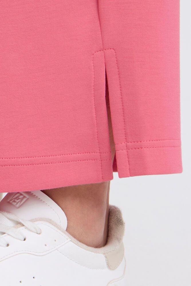 Fransa Aurora Pants - Honeysuckle Detailaufnahme vom Beinabschluss mit seitlichem Schlitz und weichem, fließendem Material.