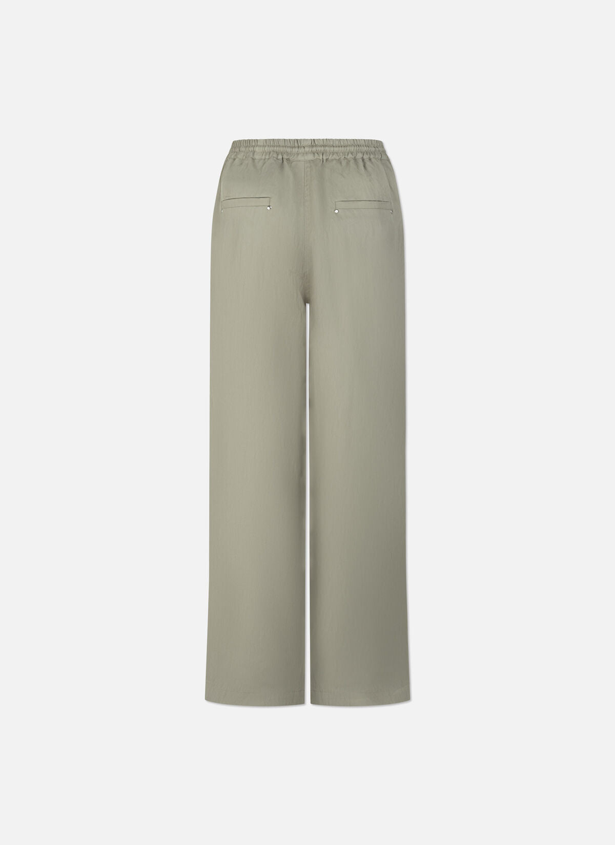 Off The Pitch Relaxed Fit Mona Pants - Grey Olive, lockere Stoffhose in Grey Olive mit elastischem Bund und Gesäßtaschen, Rückansicht
