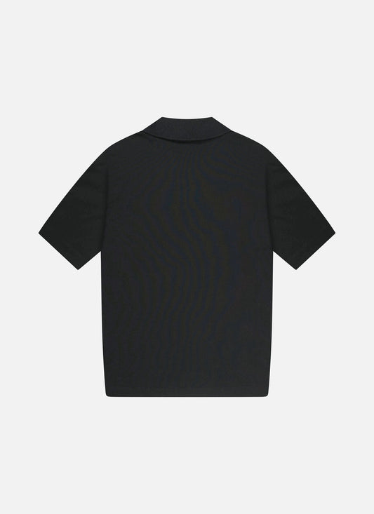 Off The Pitch Wardrobe Essentials Polo - Black, schwarzes Polo-Shirt mit kurzen Ärmeln, geradem Schnitt und cleanem Design, Rückansicht