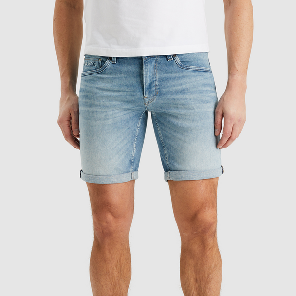 Hochwertige PME Legend Nightflight Shorts in Luxe Soft Black. Klassischer Regular Fit mit leichtem Stretch für optimalen Tragekomfort.