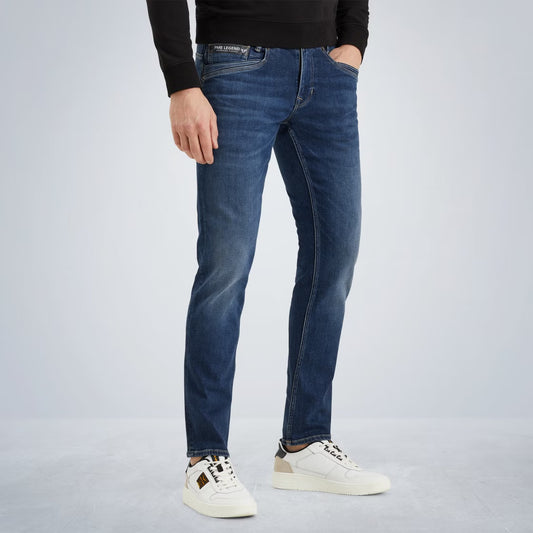 Seitenansicht der PME Legend Skyrak Jeans – Regular Fit in Comfort Bright Indigo