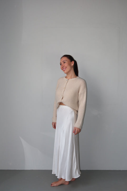 celincarolin Soft Flow Skirt Camilla Pearl Seitenansicht