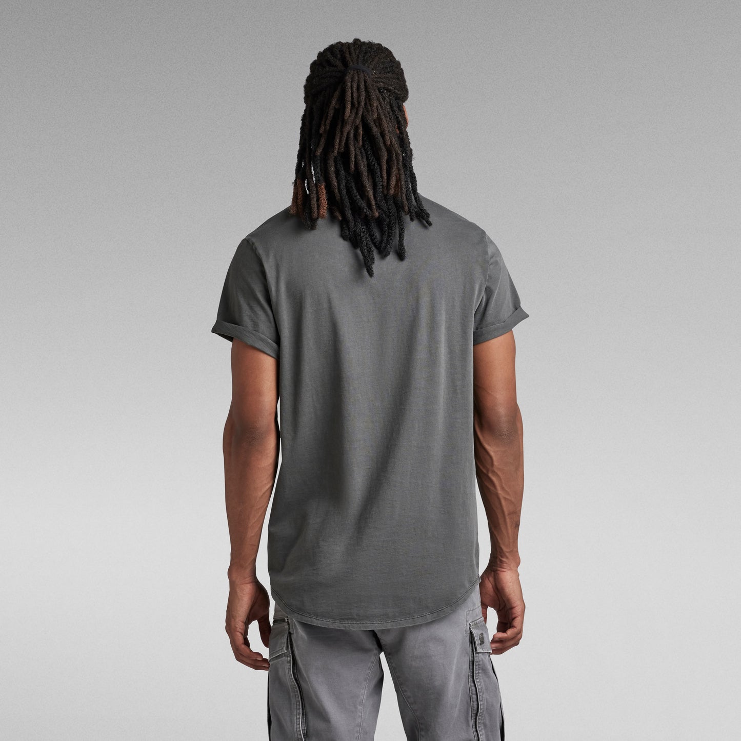 G-Star Lash T-Shirt Dark Black Garment Dyed – Rückansicht mit lockerem Schnitt und abgerundetem Saum.
