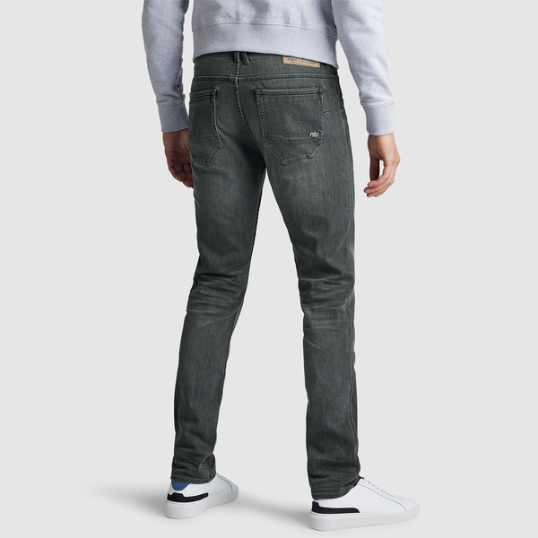 Rückansicht der PME Legend Nightflight Jeans in der Farbe Regular Stone Mid Grey. Die klassische 5-Pocket-Jeans mit Regular-Fit-Passform aus bequemem Stretch-Denim bietet einen modernen, vielseitigen Look.
