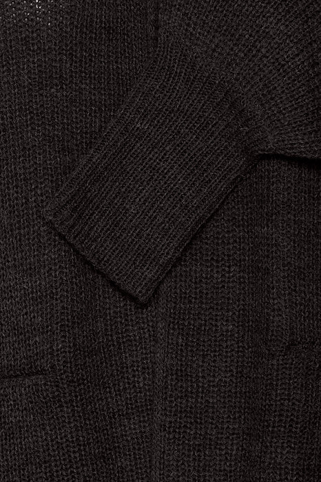 Detail des Ärmels schwarzer Strick Cardigan Freretta von Fransa.