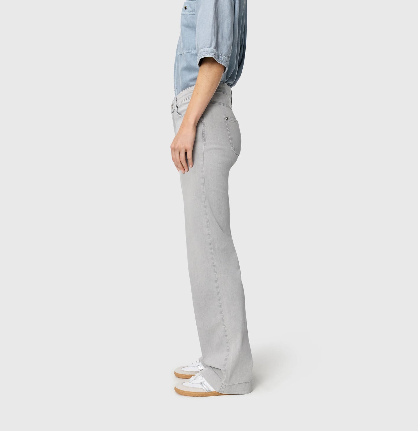 Mac Dream Wide - Mid Waist Wide Leg - Ash Grey Washed Wide Leg Jeans für Damen in moderner Mid-Waist-Passform und grauer Denim-Optik