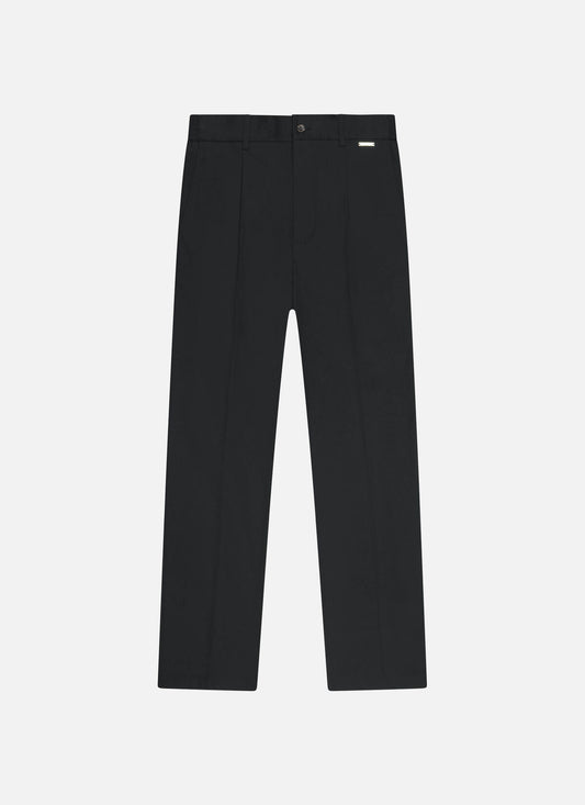 Off The Pitch Pleated Marais Trousers - Black, klassische schwarze Herren Hose mit Bundfalten und Gesäßtaschen, Rückansicht