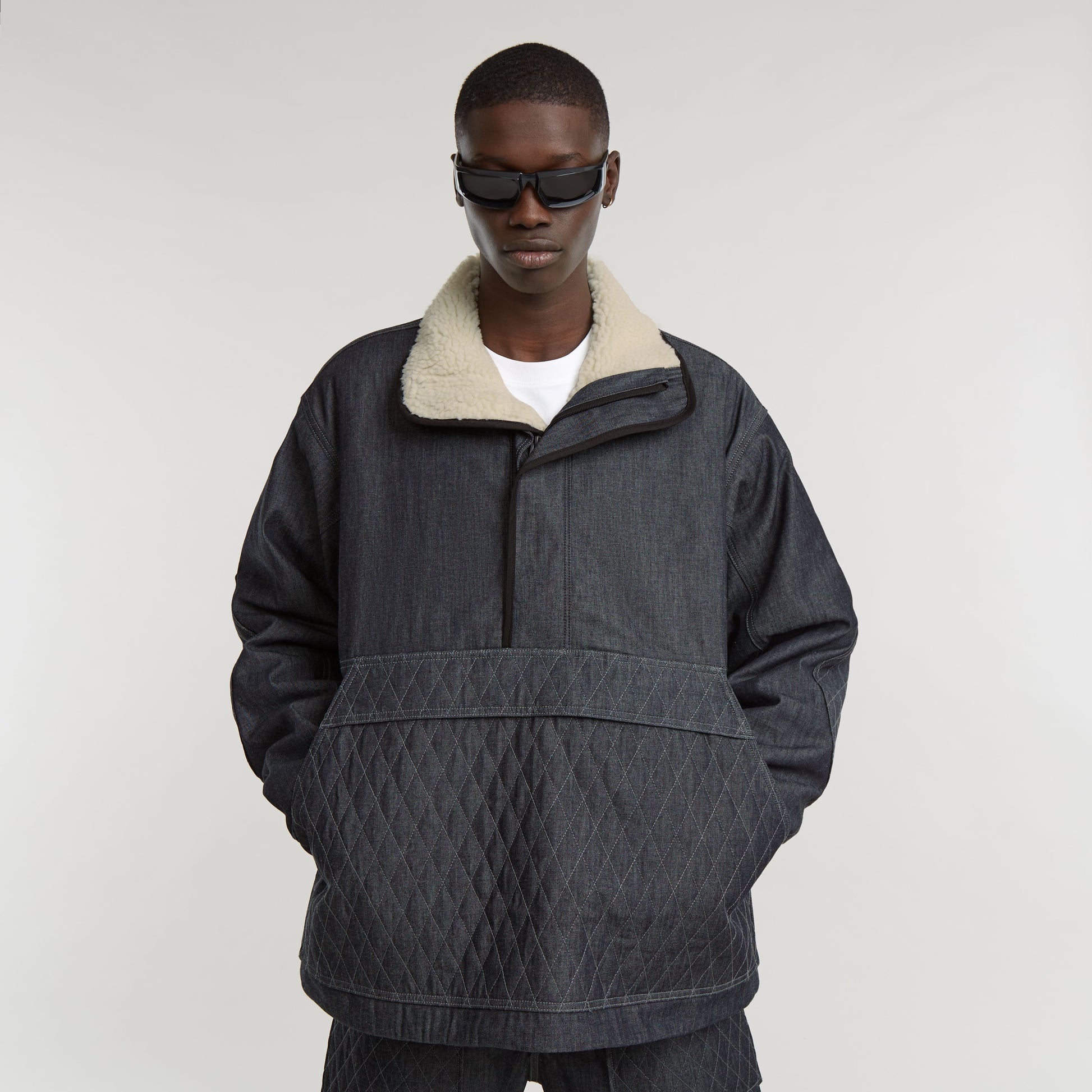 G-Star Jacke Padded Shanorak mit Teddyfutter und Kängurutasche, Frontansicht.