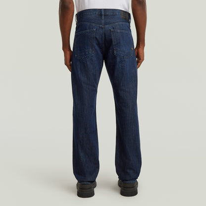 G-Star Raw Dakota Regular Straight Worn In Midnight Jeans – Rückansicht mit Gesäßtaschen und Lederpatch