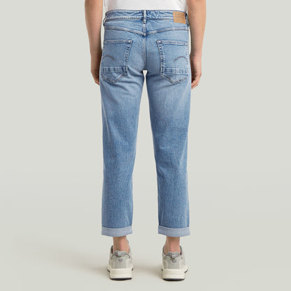 Rückansicht der G-Star Raw Kate Boyfriend Jeans in Faded Sea Point Blue – entspannter Boyfriend Fit mit umgeschlagenem Saum