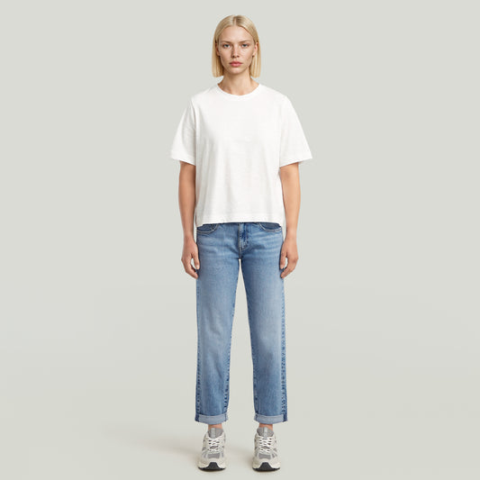 Vorderansicht der G-Star Raw Kate Boyfriend Jeans in Faded Sea Point Blue – lässige Jeans mit geradem Bein und umgeschlagenem Saum