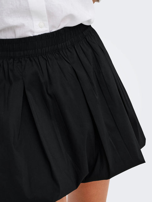 jdy-mio-hw-bubblehem-mini-skirt-black-detail-bund