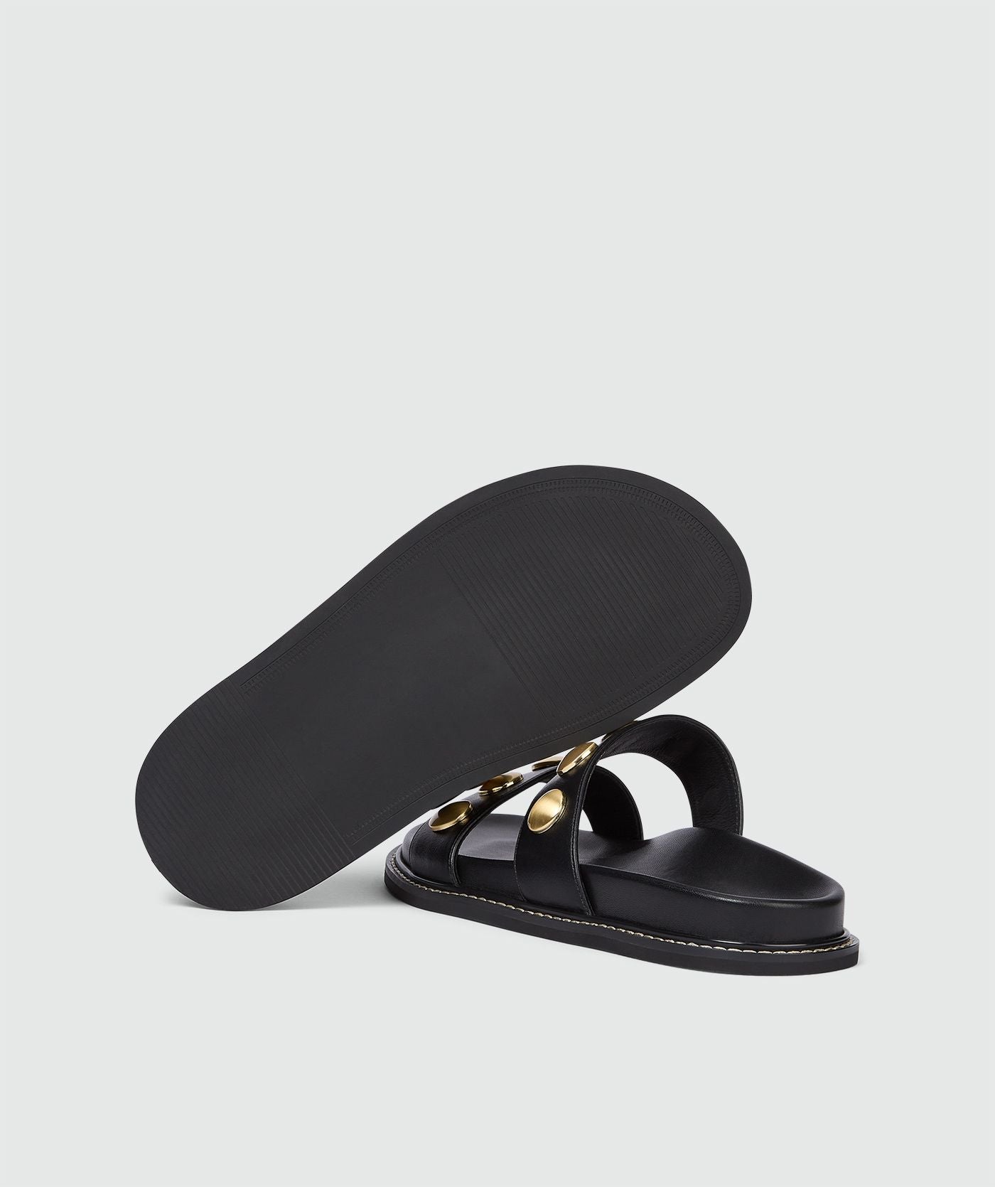 Josh V Eileen - Black Damen Sandalen mit goldenen Nieten und robuster Sohle in Detailansicht der Unterseite
