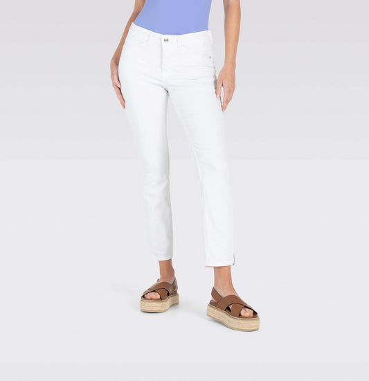Mac Dream Summer Skinny D010 – Damenjeans in Weiß, Vorderansicht, knöchellang mit figurbetontem Schnitt