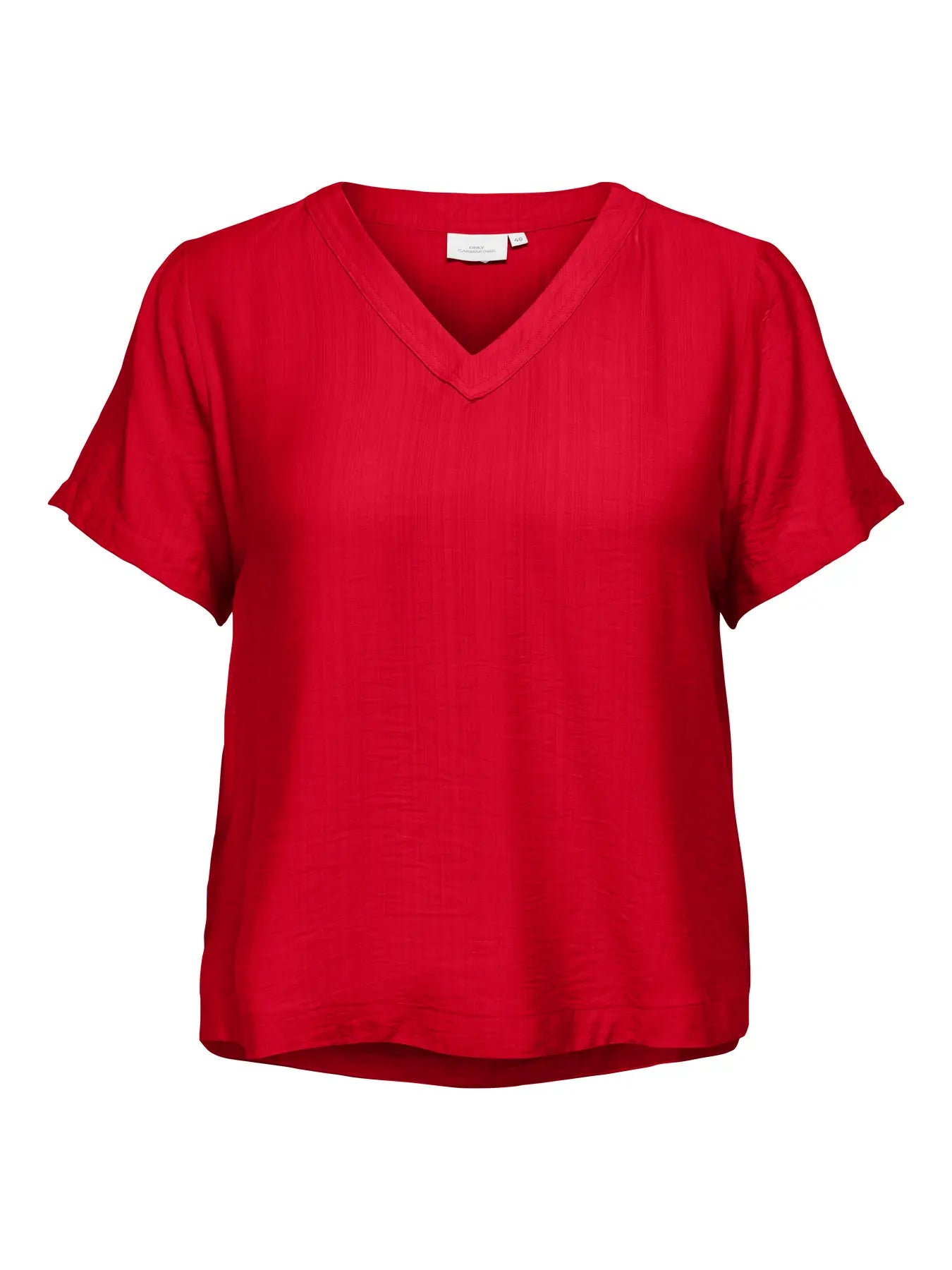 Only Carmakoma Camille V-Neck Top - Barbados Cherry in Rot, kurzärmeliges Damen-Top mit V-Ausschnitt, Vorderansicht