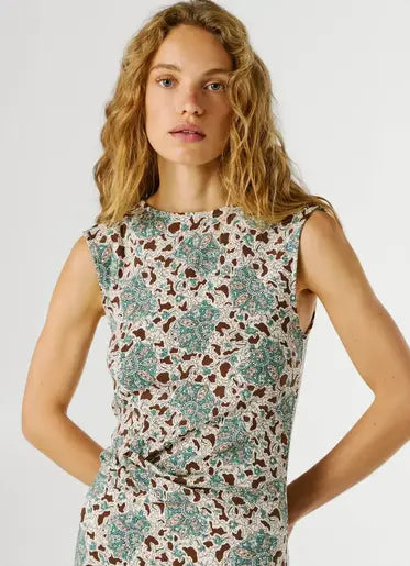 Detailansicht des Oberteils vom Pepe Jeans London Lexi - Bleach Green Kleid mit floralem Muster und ärmellosem Schnitt