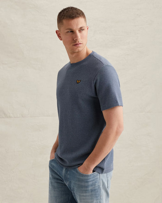 Frontansicht des PME Legend Short Sleeve R-Neck Two Tone - Bijou Blue T-Shirts mit Rundhalsausschnitt und zweifarbigem Design