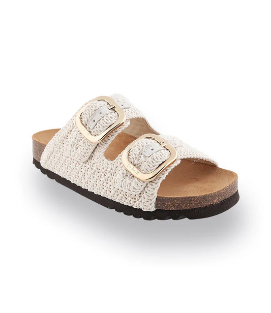 scholl Noelle - Off White Damen Pantolette Frontansicht mit gehäkeltem Design, zwei Schnallen und komfortabler Korksohle