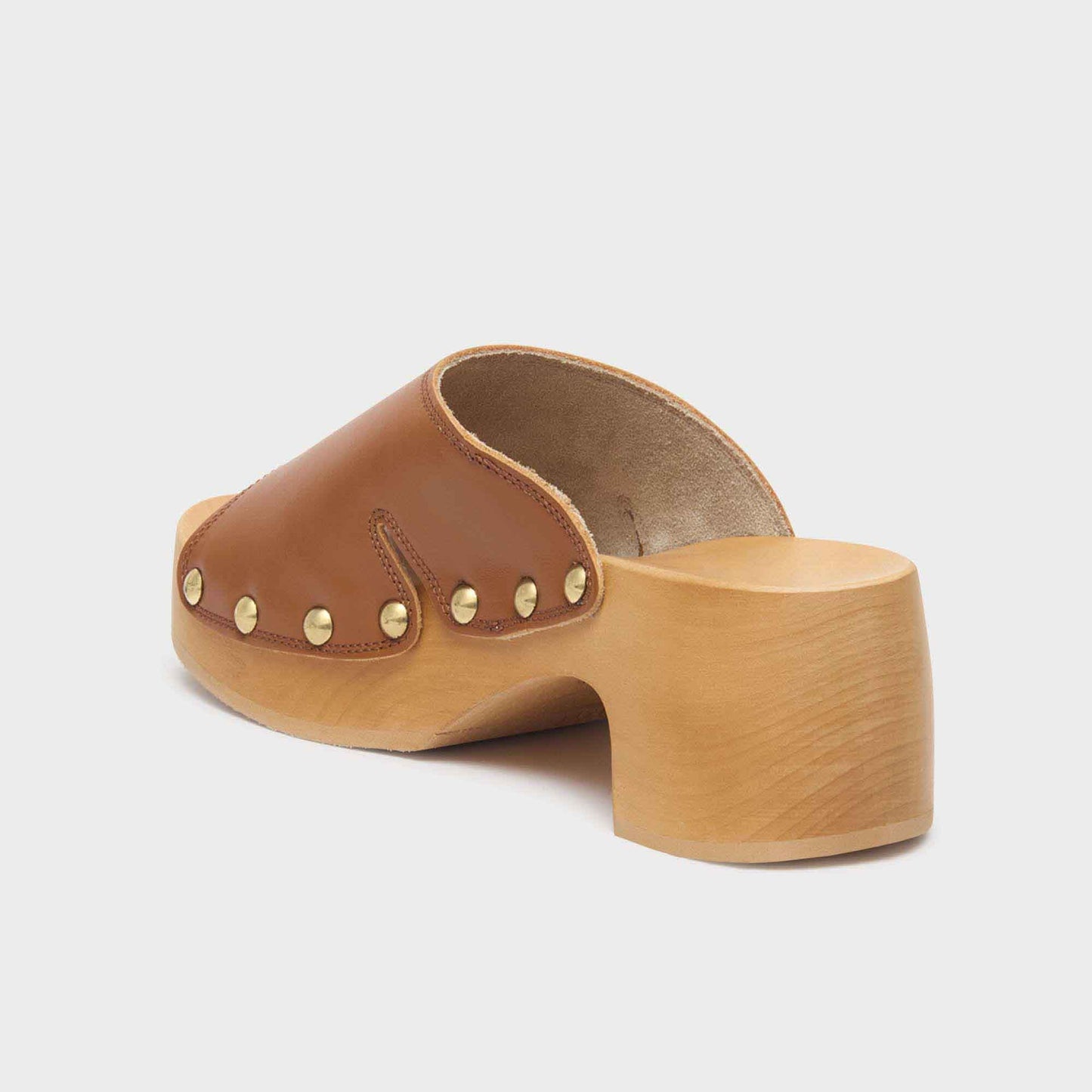 Scholl Pescura Wave - Cognac Rückansicht Holzclog mit erhöhter Sohle und Lederdetails